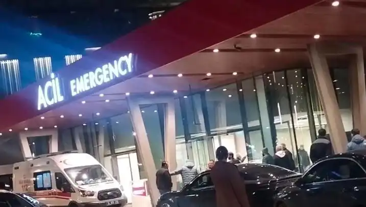 Dışarıda Telefon Konuşması Yapan Adam, Silahlı Saldırıda Hayatını Kaybetti