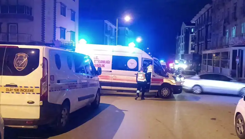 Kırıkkale'de Kanlı Kavga: Silahlar ve Bıçaklar Konuştu, 1 Ölü 3 Yaralı!