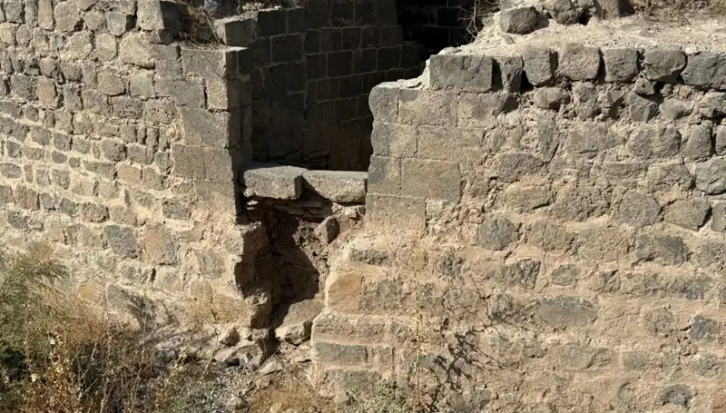Diyarbakır'daki Saint George Kilisesi'ne Ait Sıra Dışı Kitabe Tarihi Gerçekleri Ortaya Çıkardı