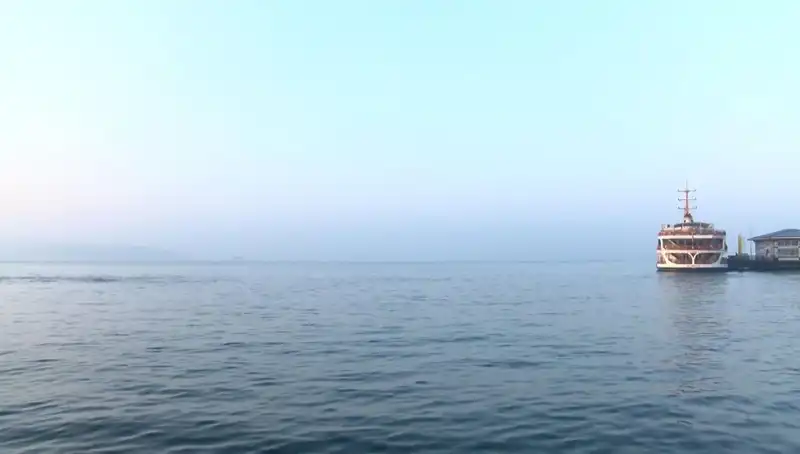 İstanbul Boğazı’nda Huzur: Gemi Trafiği Yeniden Başladı!