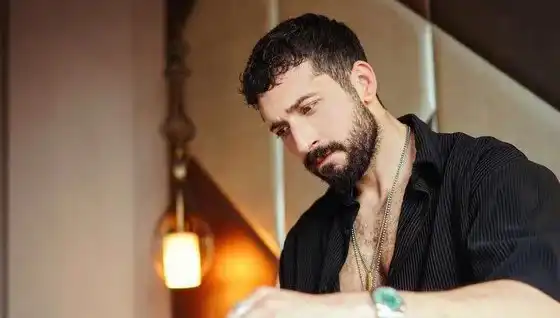 Emre Bulut'a Şok Suçlama: Sahte Komiser Olup Araç mı Kaçırdı?