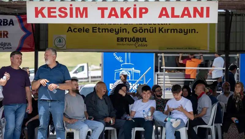 Ankara Kurban Pazarlarında Bayram Coşkusu ve Hareketlilik Zirve Yapıyor