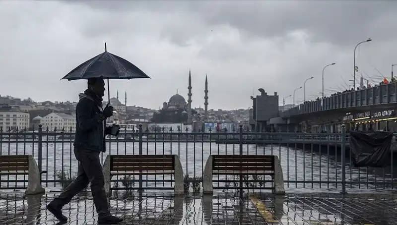 İstanbul’da Bahar Havası Veda Ederken Kış Yeniden Sahne Alıyor