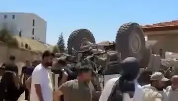 Freni Patlayan İş Makinesi Takla Attı: Çalışan Halinde Yaralandı