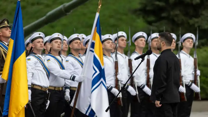 Zelenski, Bağımsızlık Günü’nde Duygu Dolu Mektupları Okudu: Kim Ne Dedi?