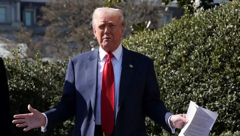 Donald Trump’ın Seyahat Yasağı Taslağı: Hangi Ülkeler Listede Bulunuyor?