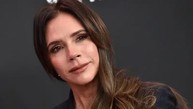 Victoria Beckham'ın Gençliğini Koruyan Gizli Formül: Günde Kaç Tane Tüketiyor?