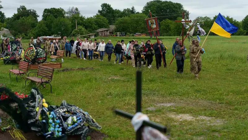 Ukrayna'da Savaşan İlk İngiliz Asker Hayatını Kaybetti